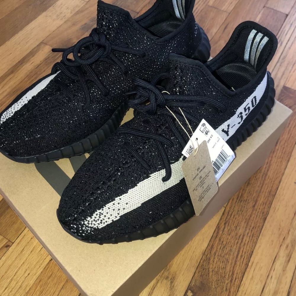 Yeezy Boost 359 V2 Oreo sz 5.5( SOLD)